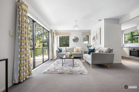 Photo of property in 2/51 Singers Road, Korokoro, Lower Hutt, 5012