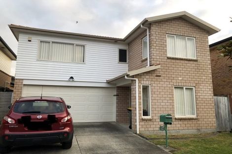Photo of property in 28 Maypark Crescent, Flat Bush, Auckland, 2016