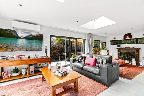Photo of property in 21 Little Maude Drive, Lake Hawea, 9382