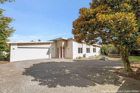 Photo of property in 75 Swayne Road, Cambridge, 3434