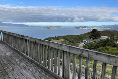 Photo of property in 49 Edgecombe Street, Newlands, Wellington, 6037