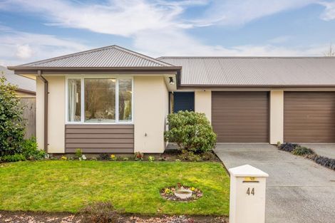 Photo of property in 44 Staveley Street, Avonhead, Christchurch, 8042