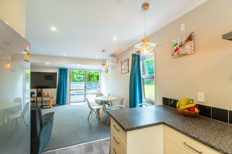 Photo of property in 17a Matenga Street, Waikanae, 5036