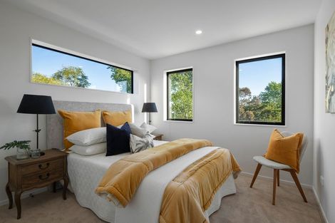 Photo of property in 1/9 Rengarenga Rise, Fairview Heights, Auckland, 0632