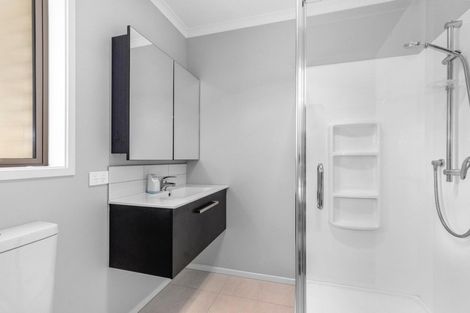 Photo of property in 2 Shearwater Lane, Whitby, Porirua, 5024