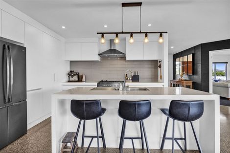 Photo of property in 1 Ta Paora Drive, Bell Block, New Plymouth, 4312