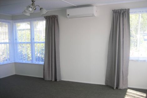 Photo of property in 20 Mark Avenue, Paparangi, Wellington, 6037
