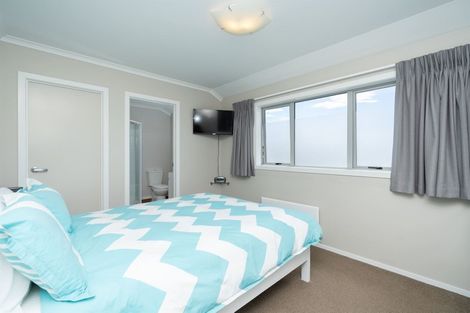 Photo of property in 27u6 Jones Crescent, Melville, Hamilton, 3206