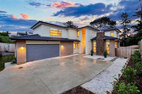 Photo of property in 29 Meteor Place, Schnapper Rock, Auckland, 0632