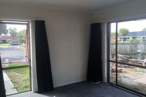 Photo of property in 1/17 Ihaka Place, Papatoetoe, Auckland, 2104