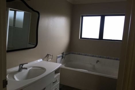 Photo of property in 6 Oxford Avenue, Te Kamo, Whangarei, 0112