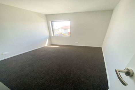 Photo of property in 30 Matawhanga Drive, Wattle Downs, Auckland, 2103