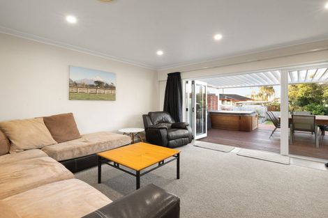 Photo of property in 11 Vine Street, Hillcrest, Hamilton, 3216