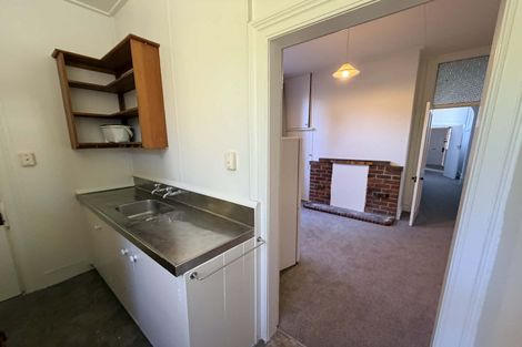 Photo of property in 72 Arthur Street, Dunedin Central, Dunedin, 9016