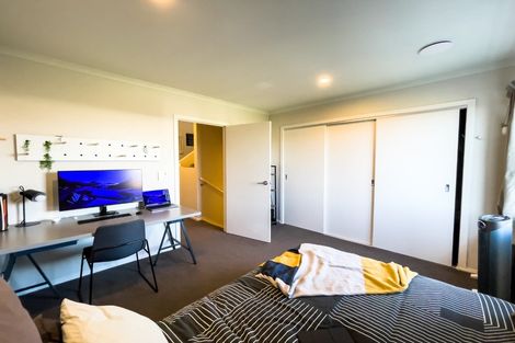 Photo of property in 1/89 Hobsonville Point Road, Hobsonville, Auckland, 0616