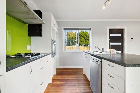 Photo of property in 42 Gibson Road, Tuakau, 2121