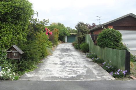 Photo of property in 27 Royleen Street, Casebrook, Christchurch, 8051