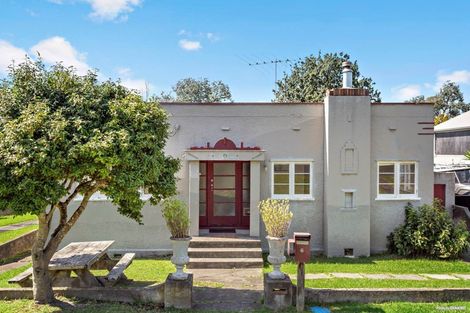 Photo of property in 6 Sealy Road, Torbay, Auckland, 0630