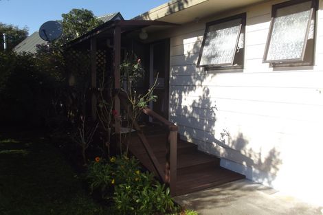 Photo of property in 2b Costley Street, Carterton, 5713