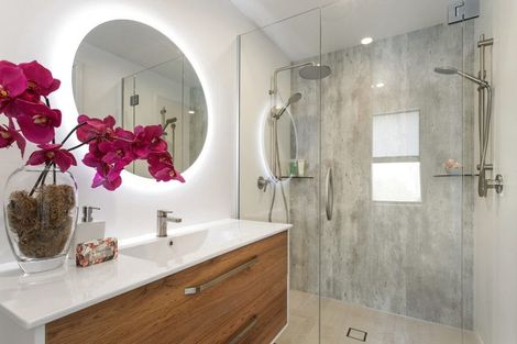 Photo of property in 98 Leistrella Road, Hoon Hay, Christchurch, 8025