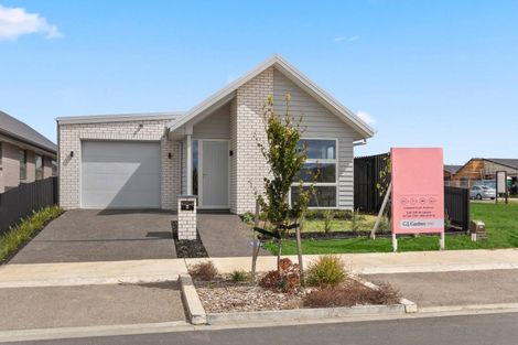 Photo of property in 4 Adzebill Court, Rototuna North, 3210