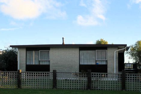 Photo of property in 88 Martin Road, Paraparaumu Beach, Paraparaumu, 5032