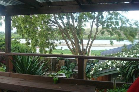 Photo of property in 90 Riverview Road, Huntly, 3700