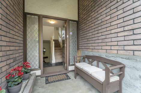 Photo of property in 6 Burbank Crescent, Churton Park, Wellington, 6037