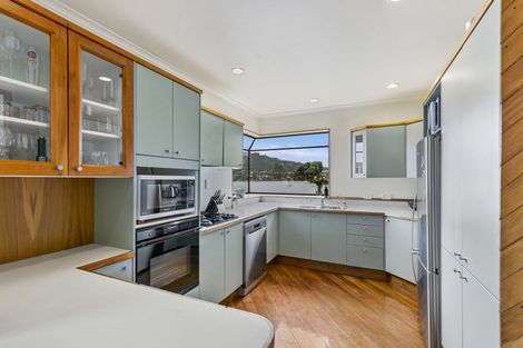 Photo of property in 107 Cockayne Road, Khandallah, Wellington, 6035