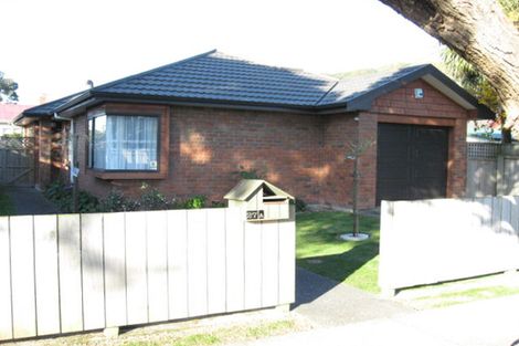 Photo of property in 27a Malone Road, Waterloo, Lower Hutt, 5011