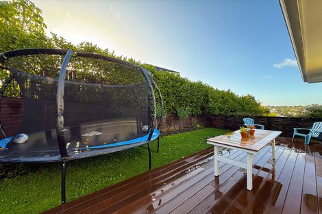Photo of property in 15 Boardwalk Rise, Long Bay, Auckland, 0630