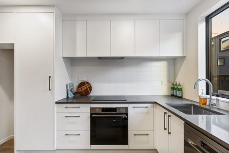 Photo of property in 18 Ara Mara Hua, Henderson, Auckland, 0612