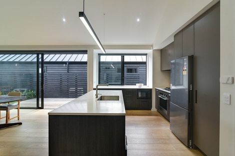 Photo of property in 12 Fife Court, Jacks Point, Queenstown, 9371