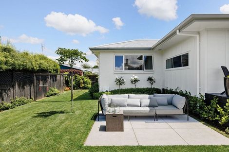 Photo of property in 78 Grey Street, Cambridge, 3434