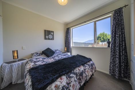 Photo of property in 40 Pukutahi Drive, Te Anau, 9600