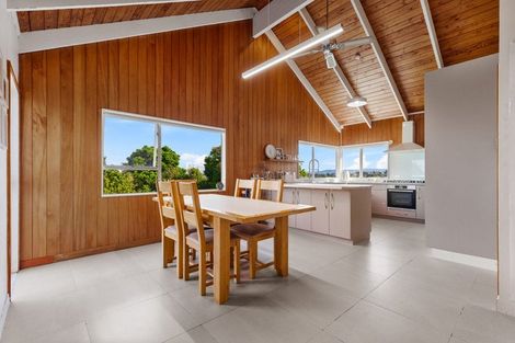 Photo of property in 177 West Harbour Drive, West Harbour, Auckland, 0618