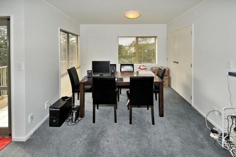 Photo of property in The Haven, 23/120 Beach Haven Road, Beach Haven, Auckland, 0626