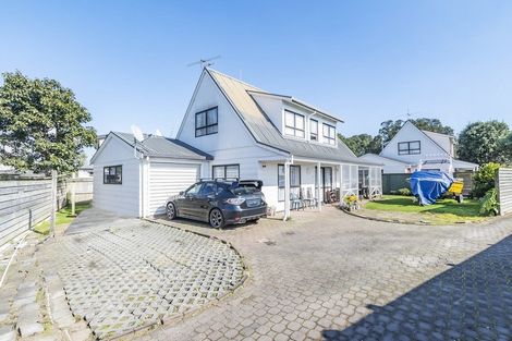 Photo of property in 2/23 James Road, Manurewa, Auckland, 2102