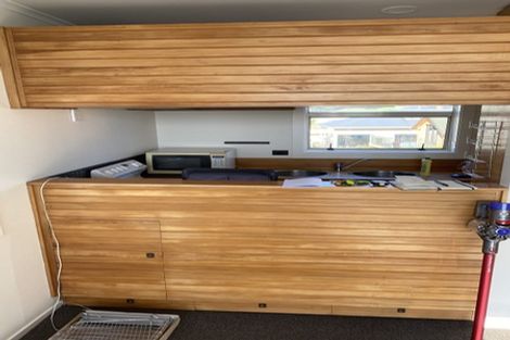 Photo of property in 10/2f Oriental Terrace, Mount Victoria, Wellington, 6011