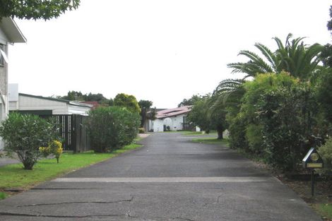 Photo of property in 24 Matuhi Rise, Henderson, Auckland, 0612