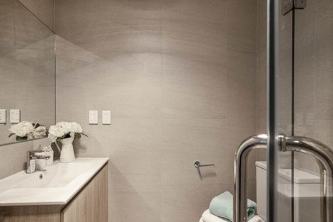 Photo of property in 6/36 Edmonton Road, Henderson, Auckland, 0612