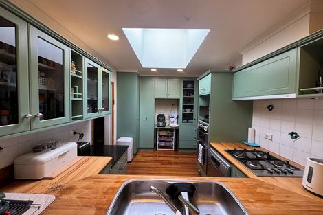Photo of property in 140 Victoria Avenue, Hokowhitu, Palmerston North, 4410