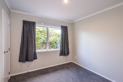 Photo of property in 93a Bartholomew Road, Levin, 5510