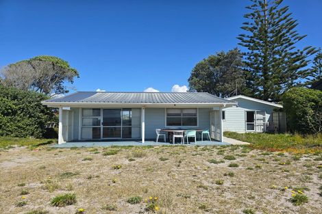 Photo of property in 585 Pukehina Parade, Pukehina, 3189