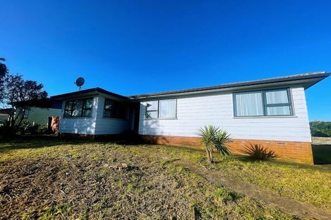 Photo of property in 9 Staverton Crescent, Mangere, Auckland, 2022