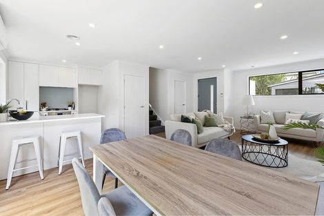 Photo of property in 69u2 Darlington Road, Miramar, Wellington, 6022