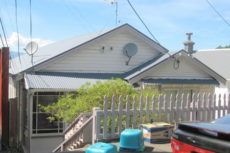 Photo of property in 1/9 Hinau Road, Hataitai, Wellington, 6021