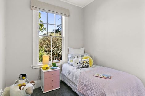 Photo of property in 7 Omar Street, Khandallah, Wellington, 6035