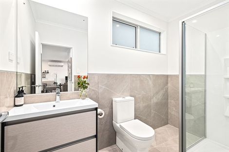 Photo of property in 3 George Mcwhirter Avenue, Massey, Auckland, 0614