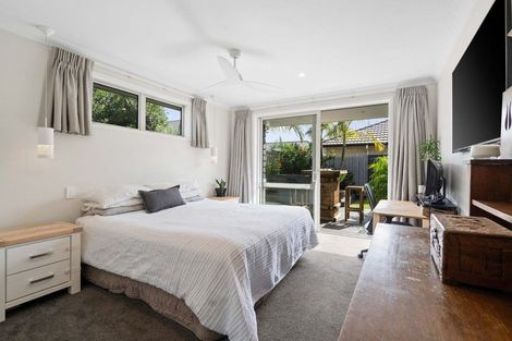 Photo of property in 38 Hiria Crescent, Papamoa Beach, Papamoa, 3118